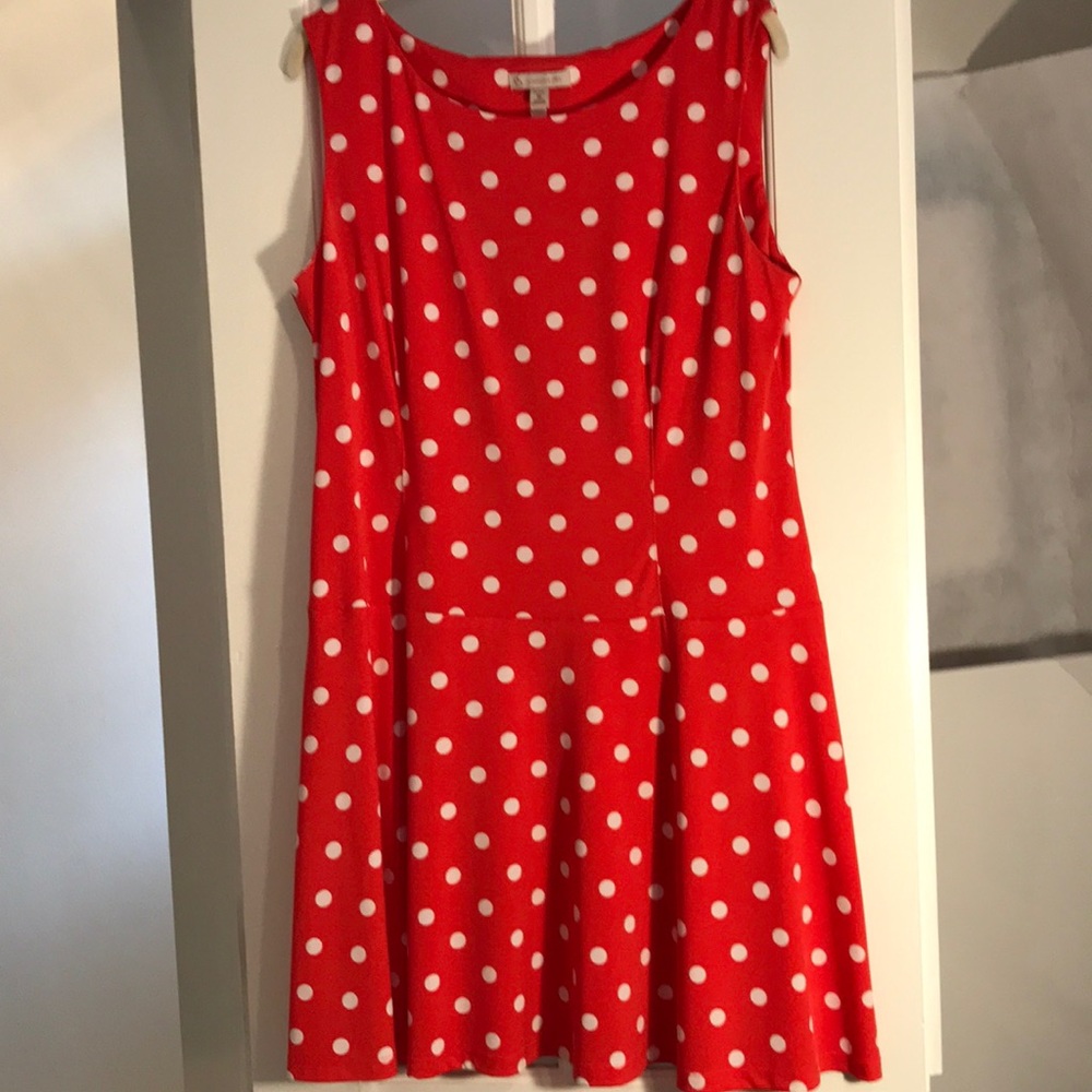 Polka Dots Are In!